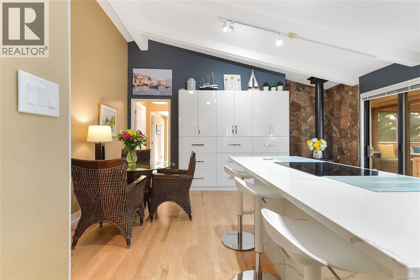 754 Walfred Rd, Langford