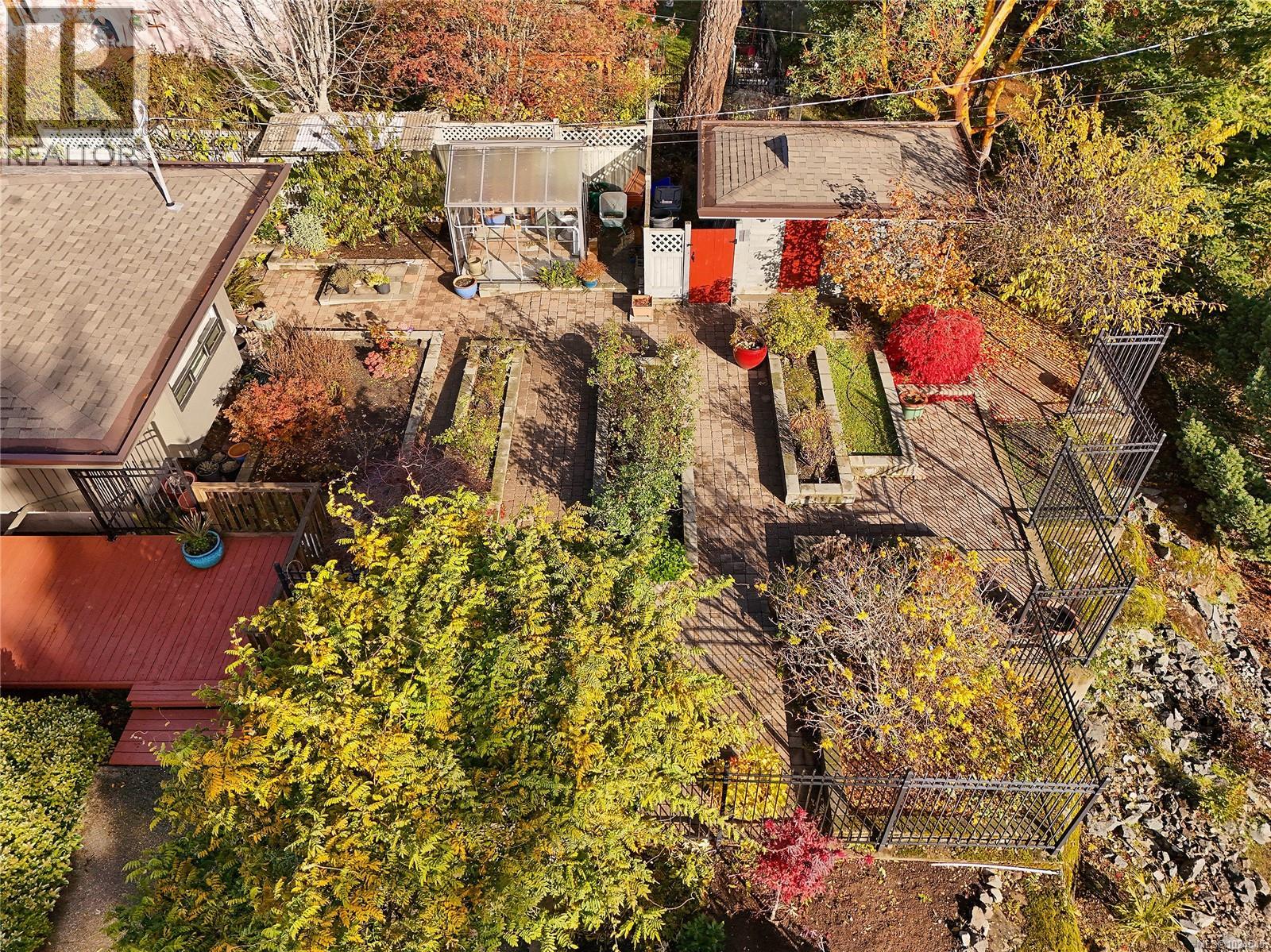 754 Walfred Rd, Langford