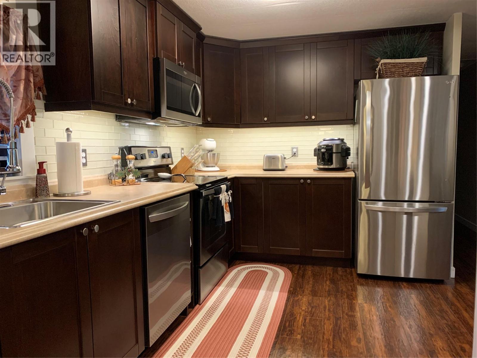 1999 HWY 97 Unit# 201, West Kelowna