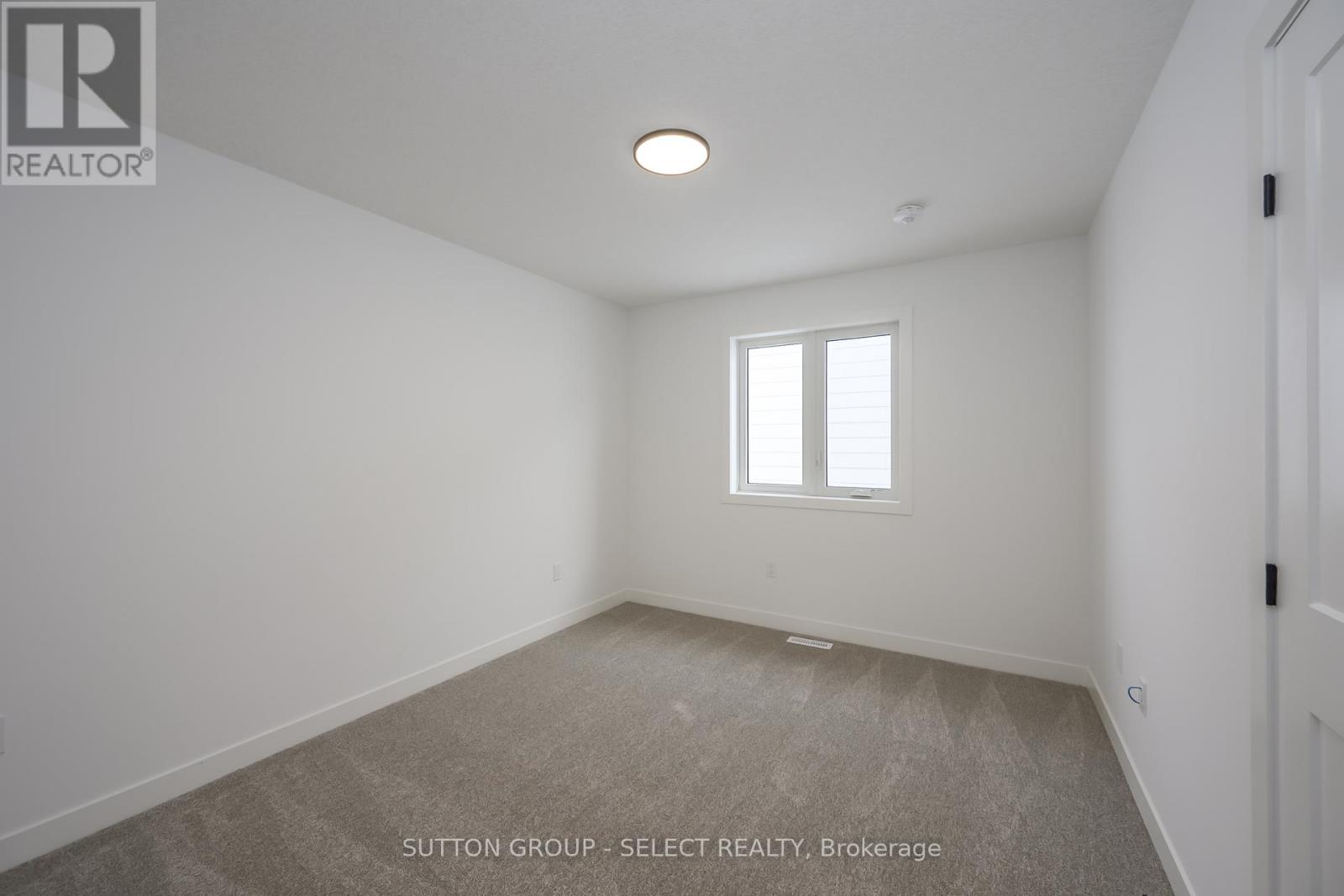 1898 FOUNTAIN GRASS DRIVE Property Photo