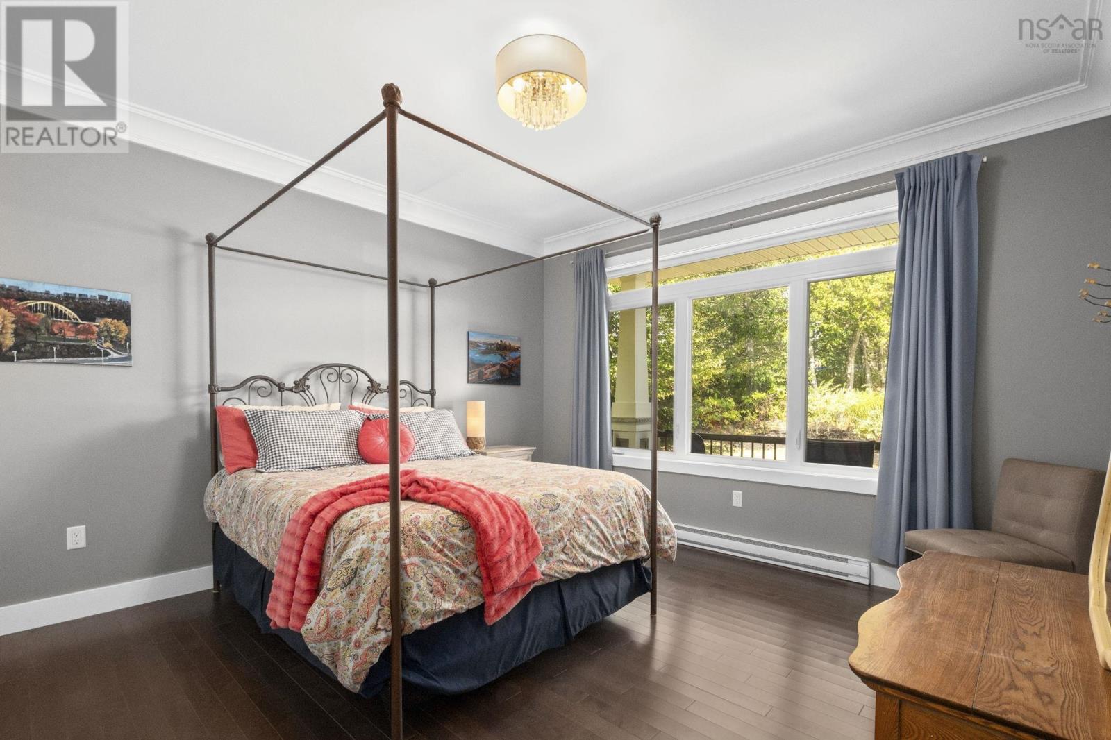 Property 37 of 49 of 769 Lakeview Avenue