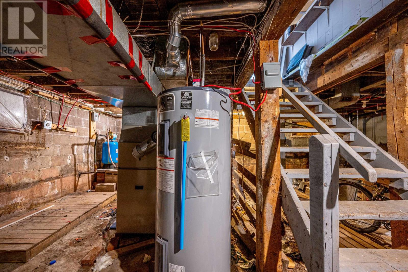 Property 34 of 47 of 48 Johnson Avenue