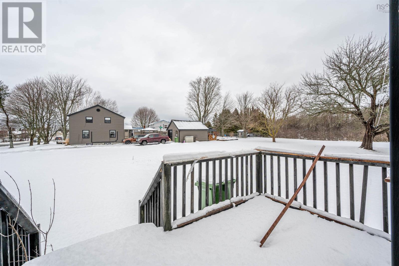 Property 38 of 47 of 48 Johnson Avenue