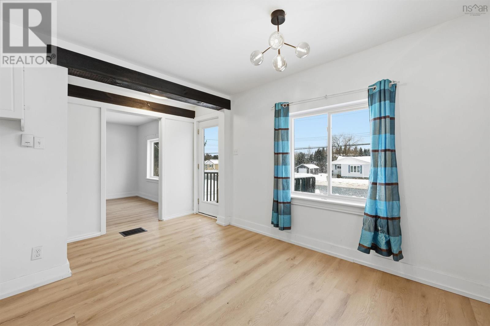 Property 7 of 47 of 48 Johnson Avenue