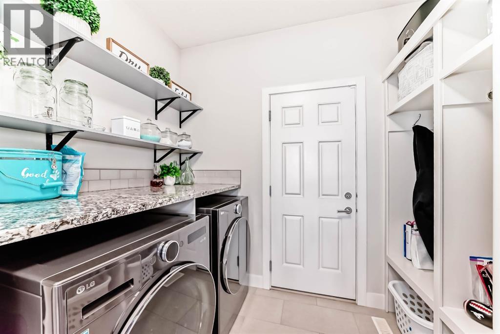 12 Emberside Glen, Cochrane