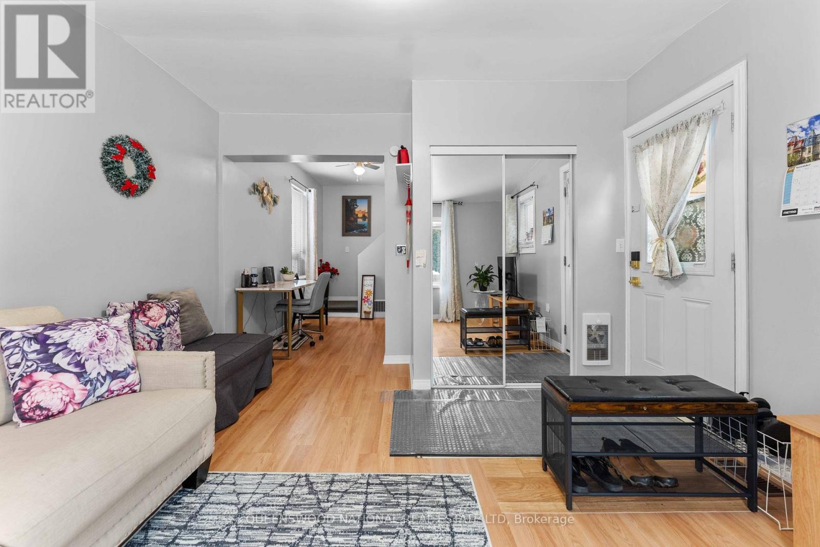 41 INGLIS STREET - 10
