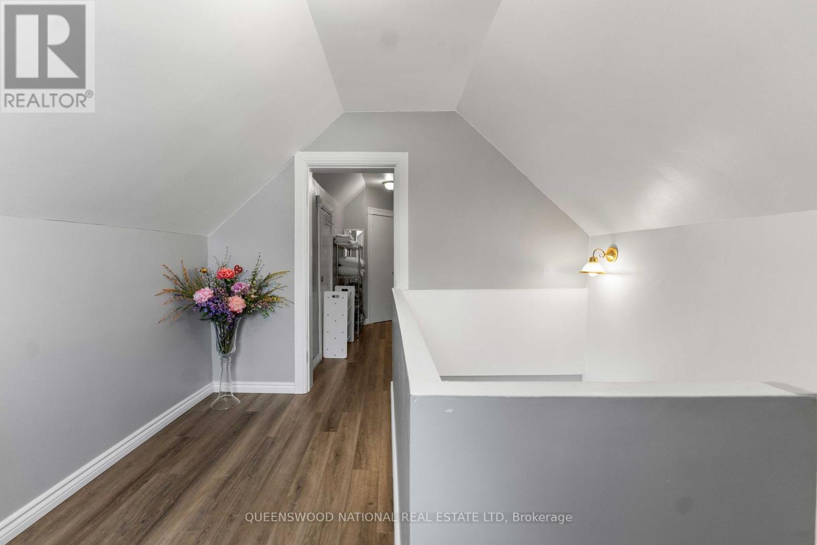 41 INGLIS STREET - 16