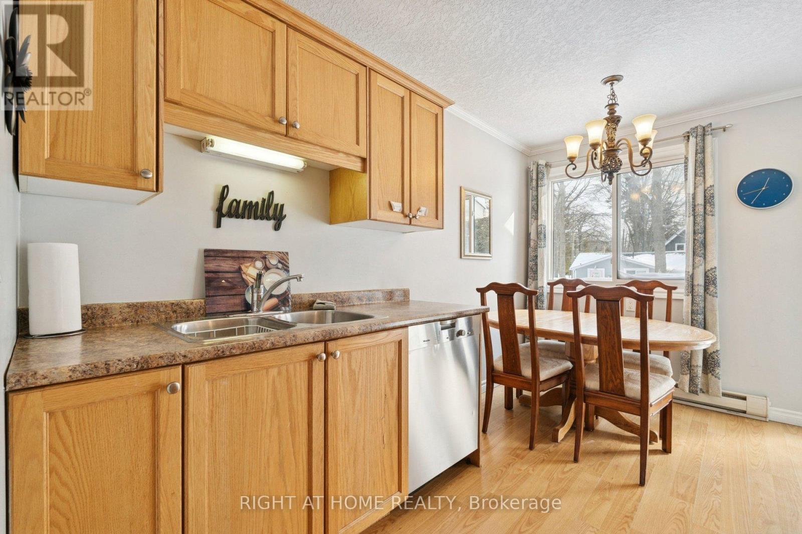 #3 734 SHORE LANE - 8