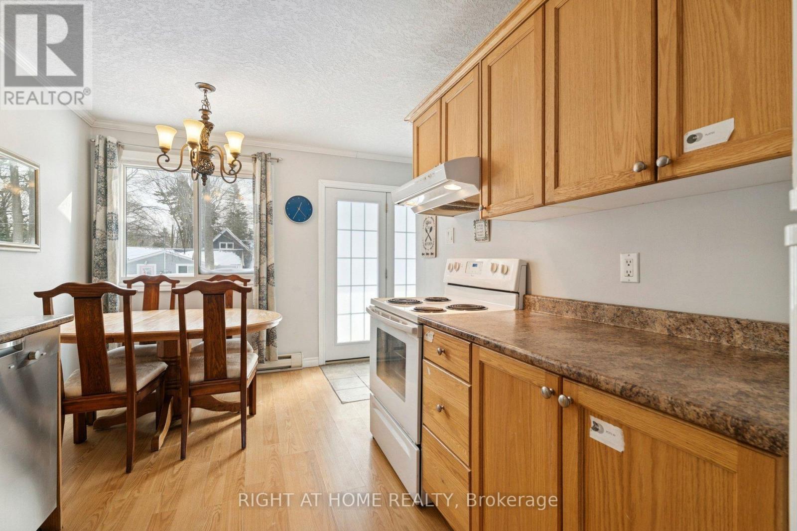 #3 734 SHORE LANE - 9