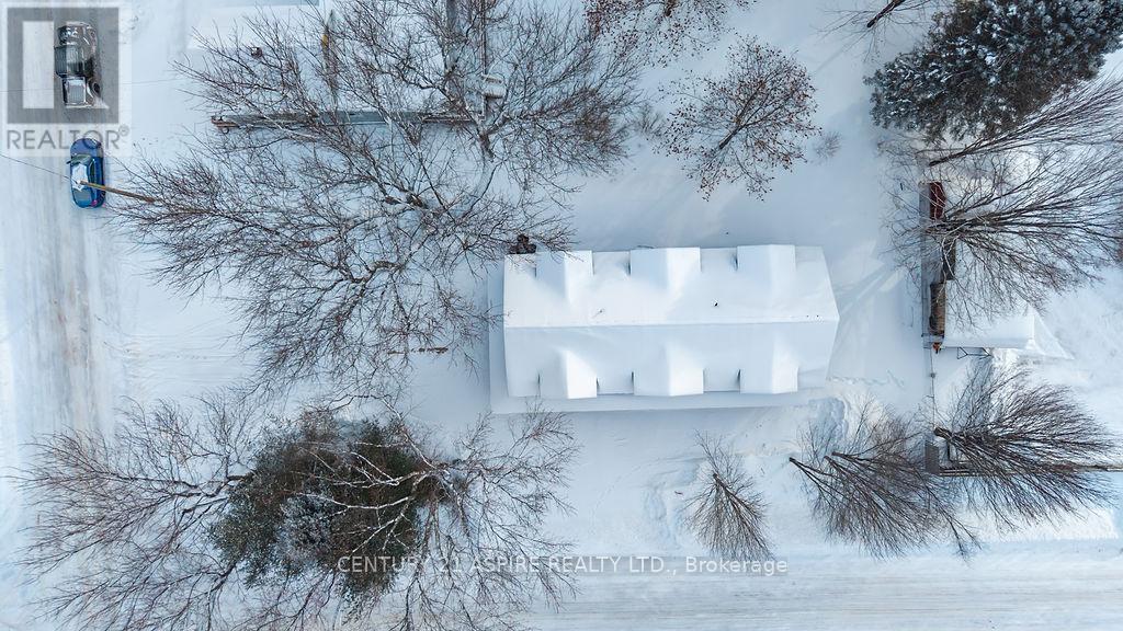 32 WILSON STREET — photo 48