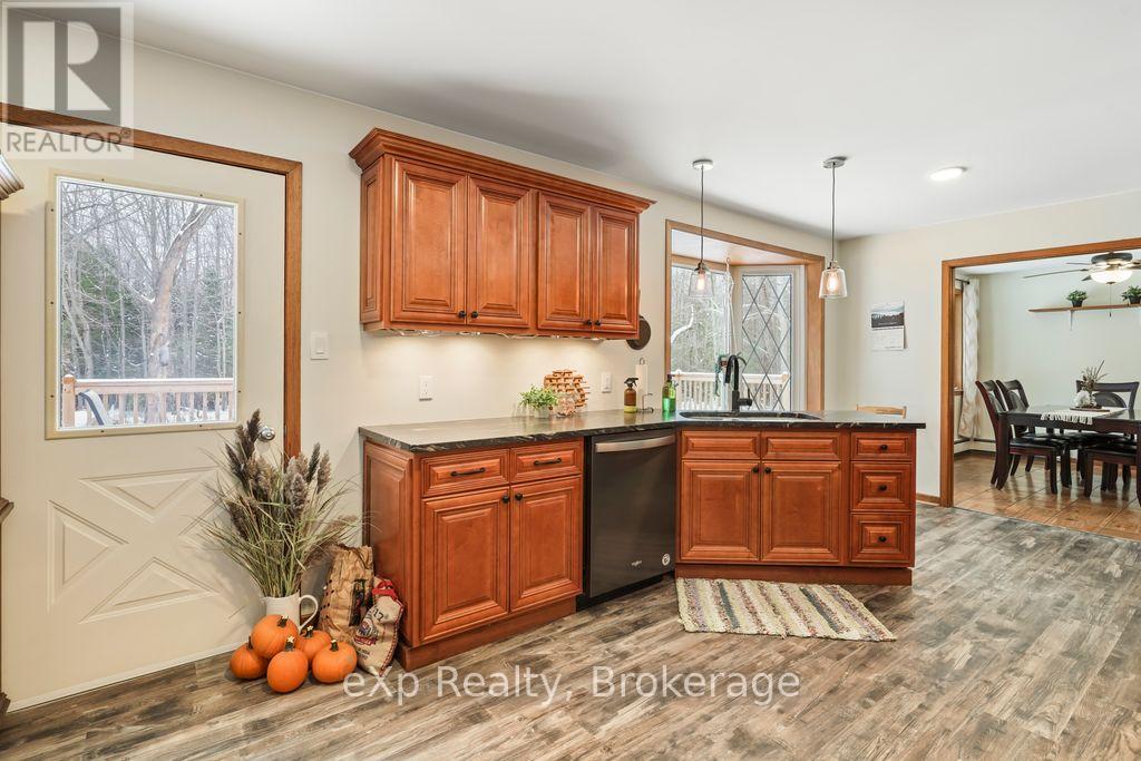 557409 4TH CONCESSION S - 6