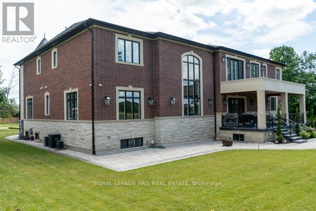 12 HOLLYWOOD CRESCENT - Photo 5 of 49, King (Nobleton), Ontario