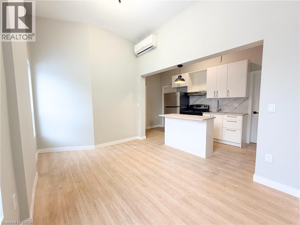 117 PARK Unit 4 photo 5