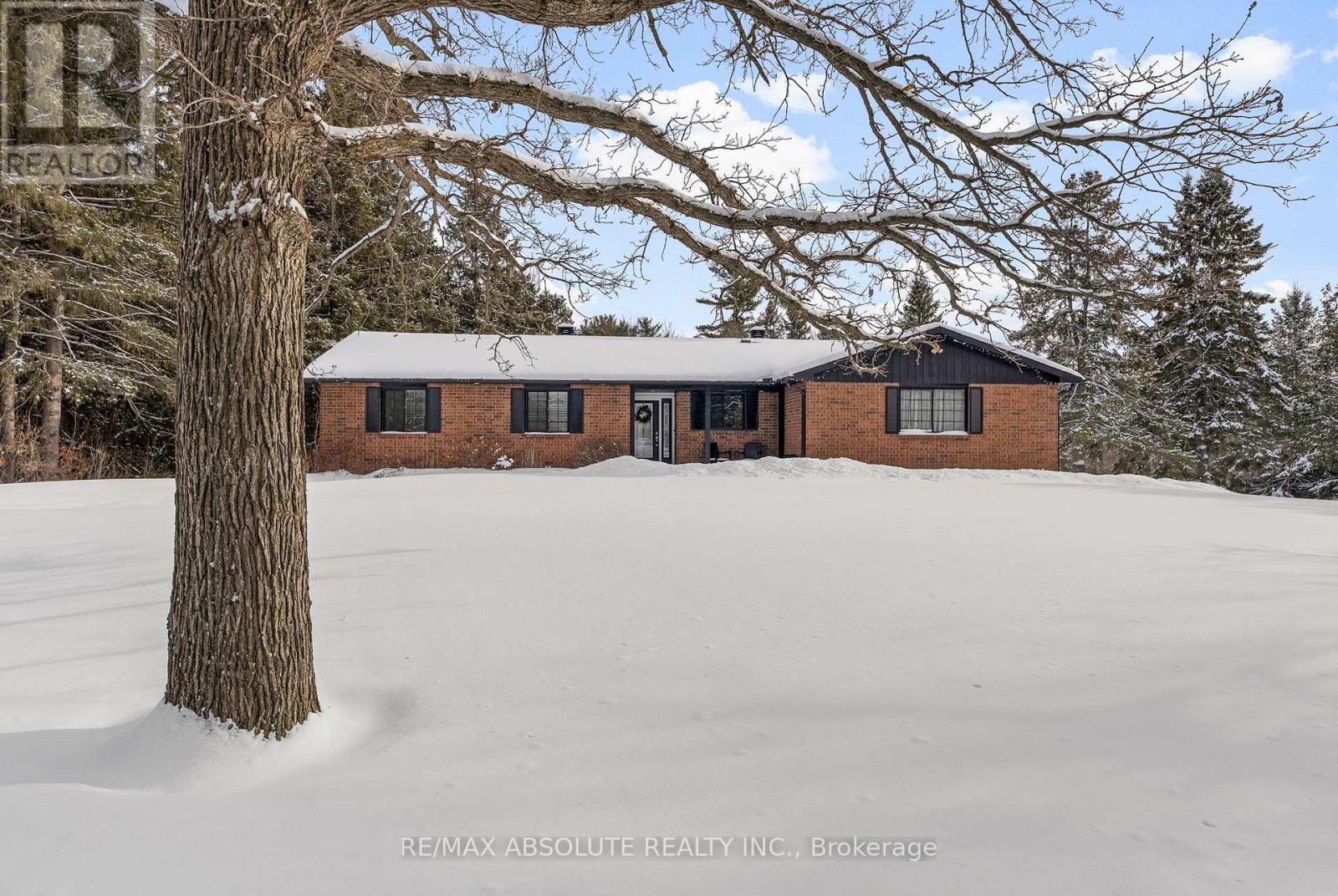 131 BURNS DRIVE — photo 41