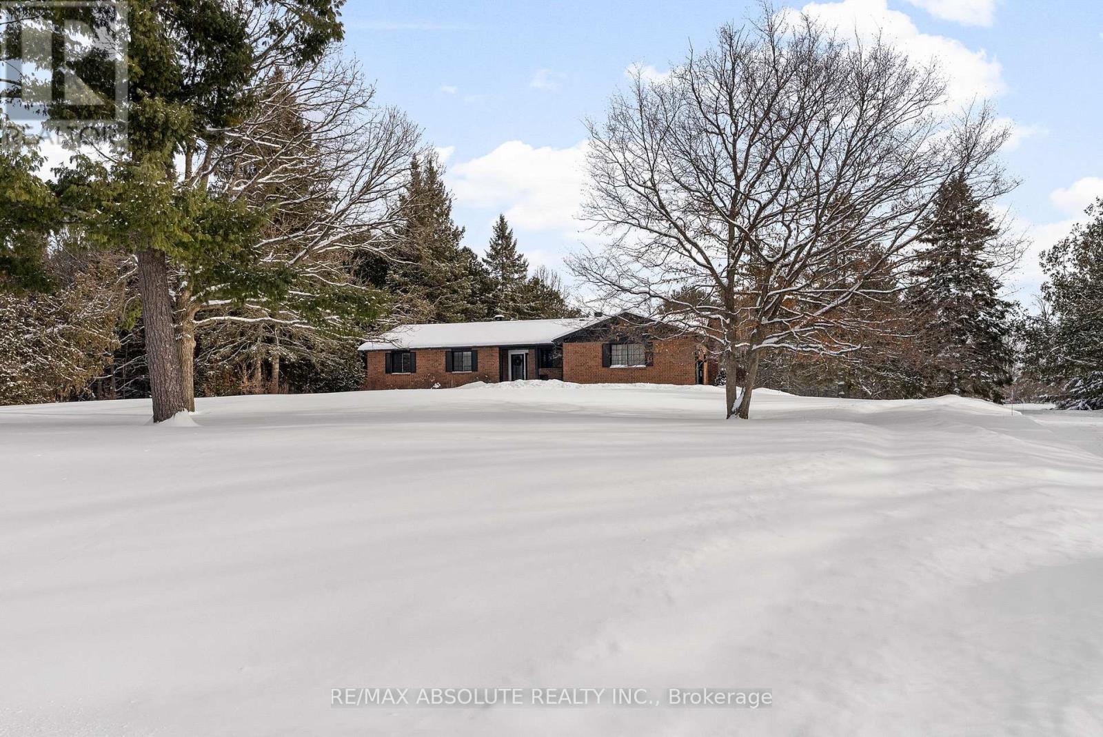 131 BURNS DRIVE — photo 43