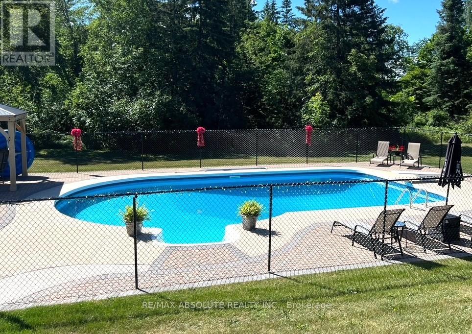 131 BURNS DRIVE — photo 45