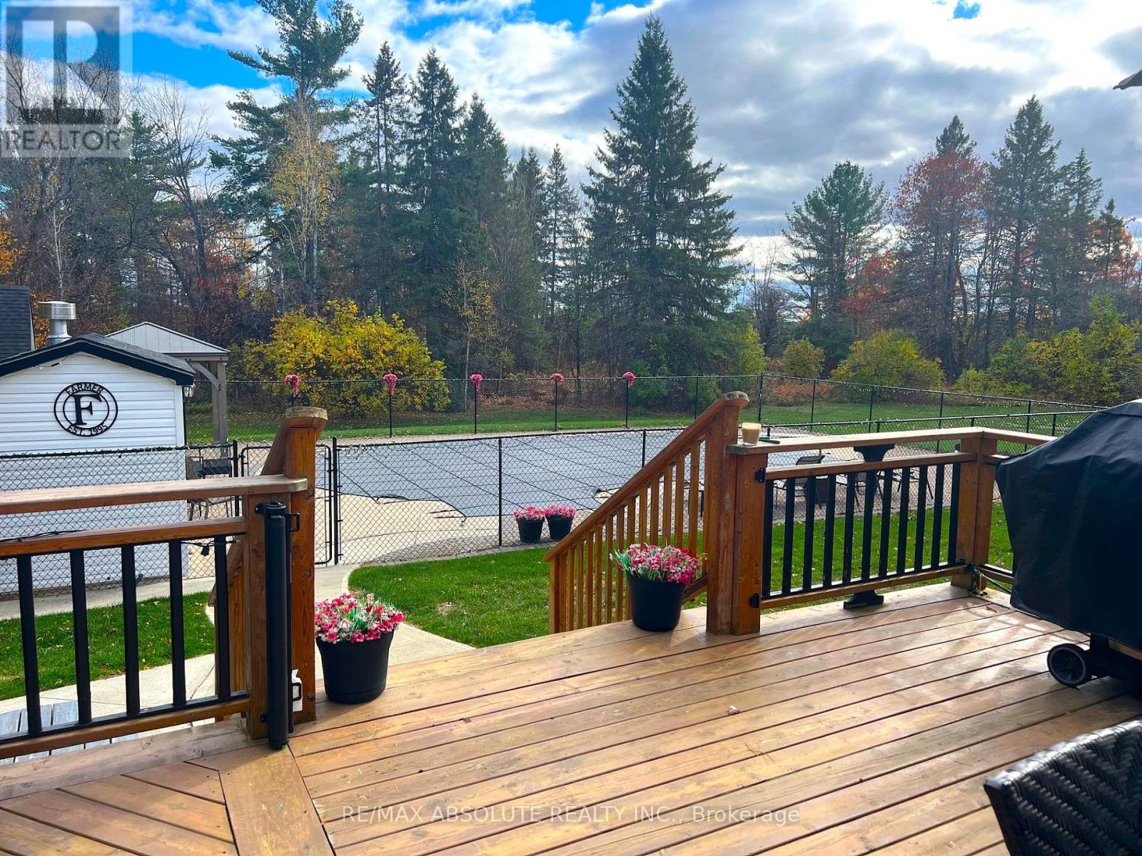 131 BURNS DRIVE — photo 47