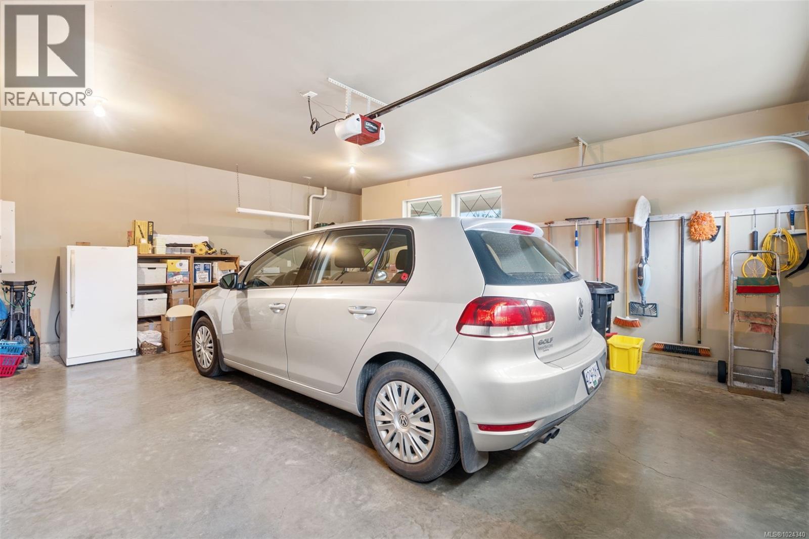 1378 BONNER CRES - 18