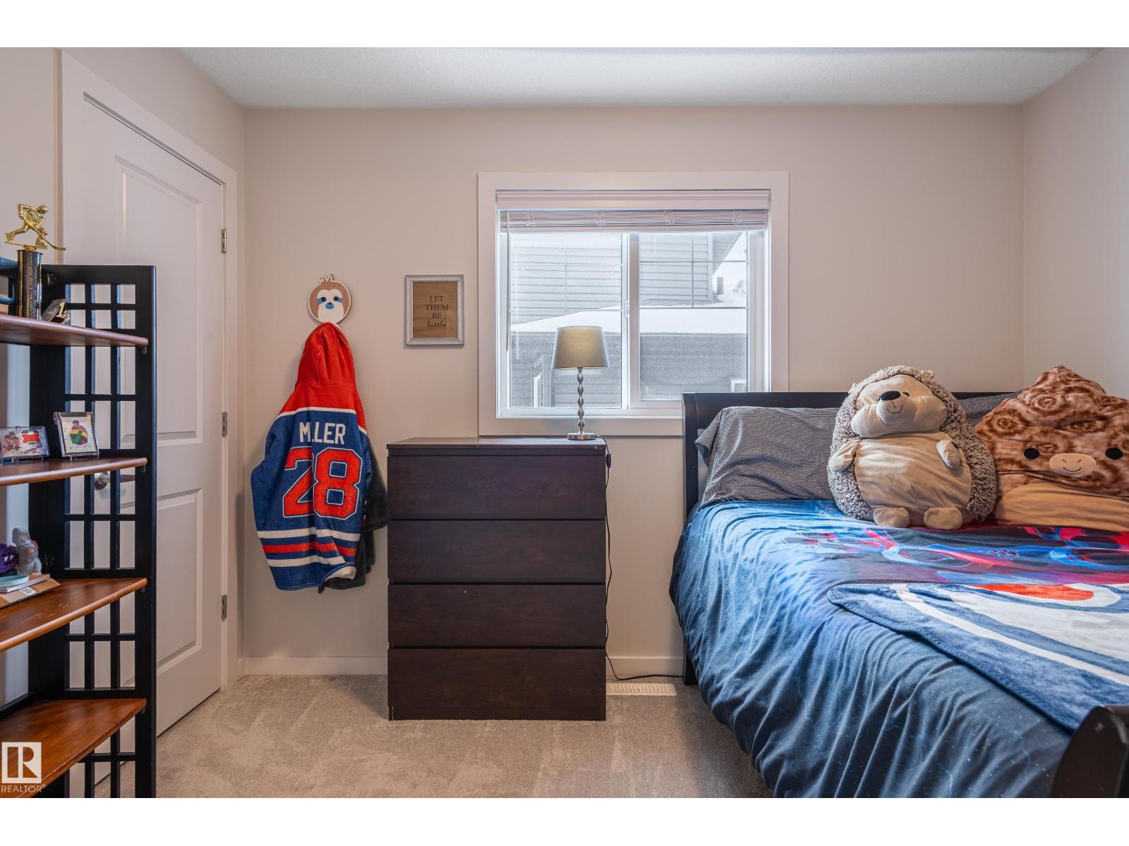 37 RHEA CR, St. Albert