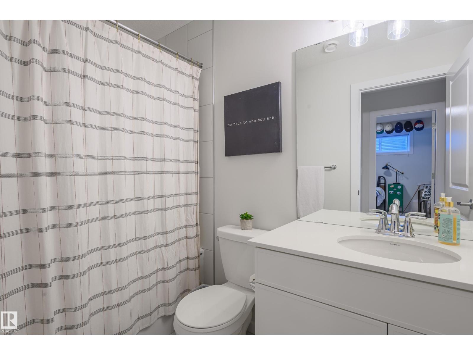 37 RHEA CR, St. Albert