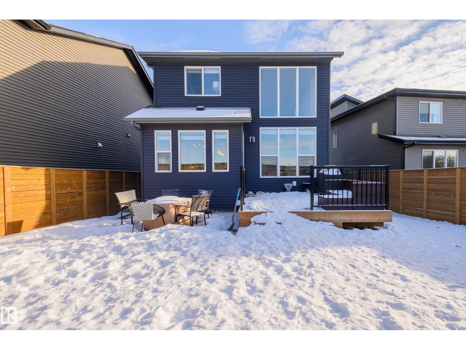 37 RHEA CR, St. Albert