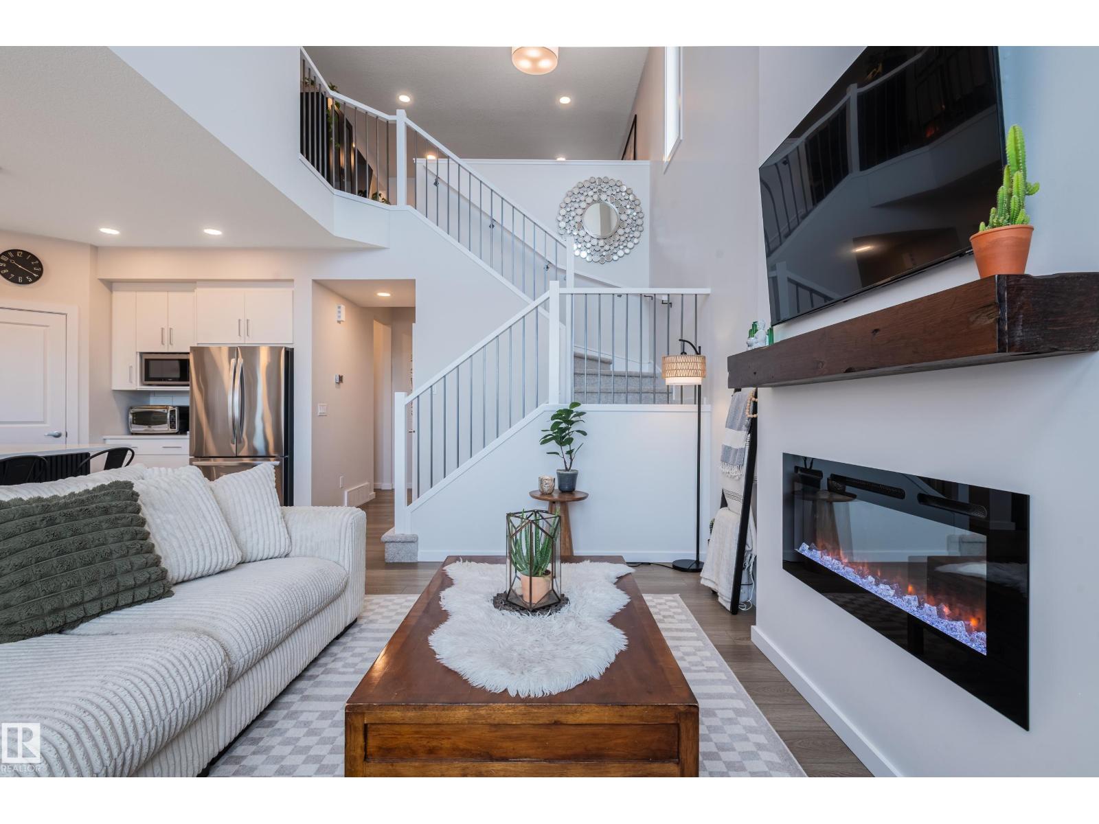 37 RHEA CR, St. Albert