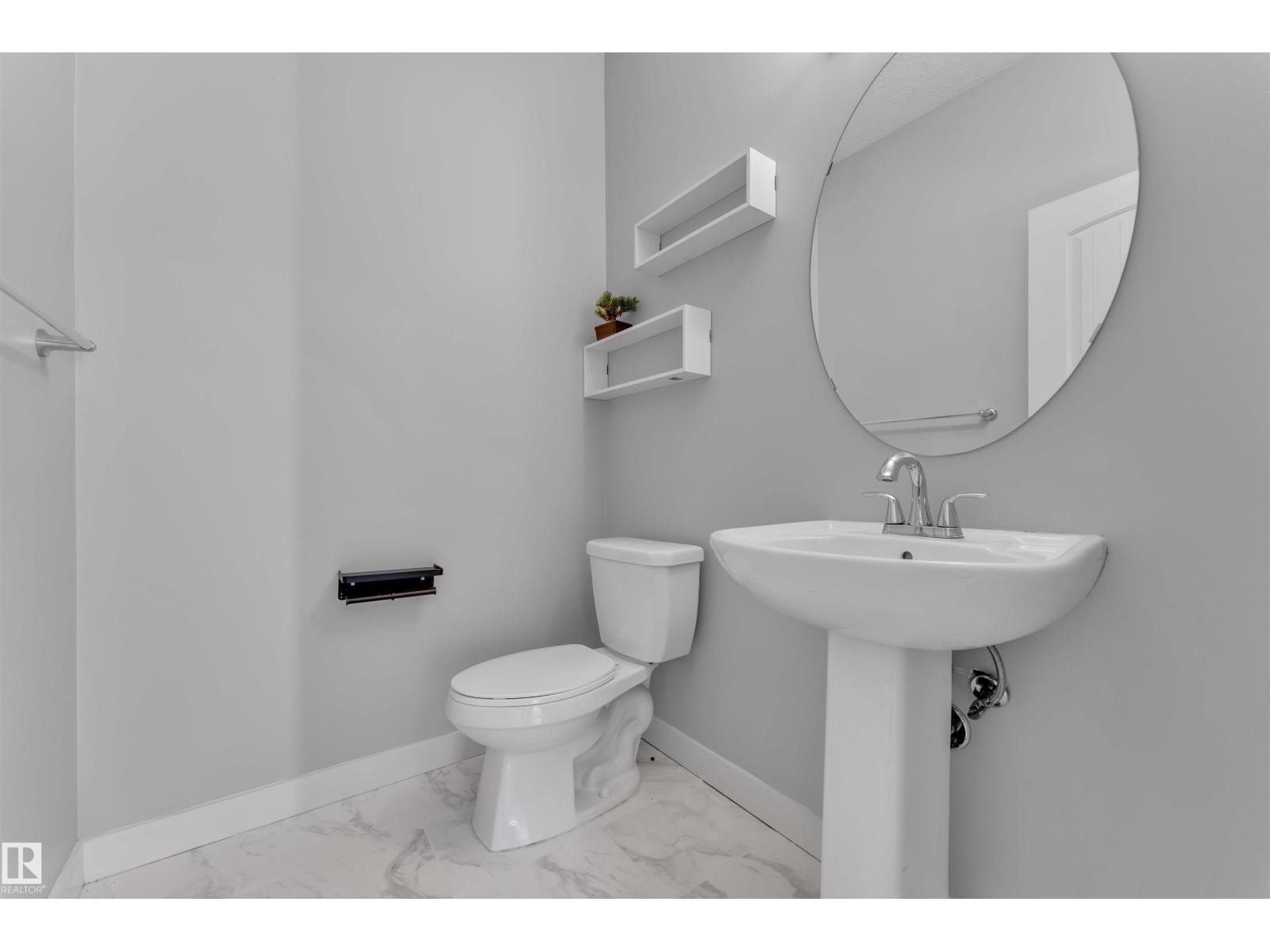 
          6664 CARDINAL Road SW
            <br/>
            <span>Edmonton</span>
            , 
            <span>AB</span>
             <span>T6W1Y8</span>
         - Photo 6