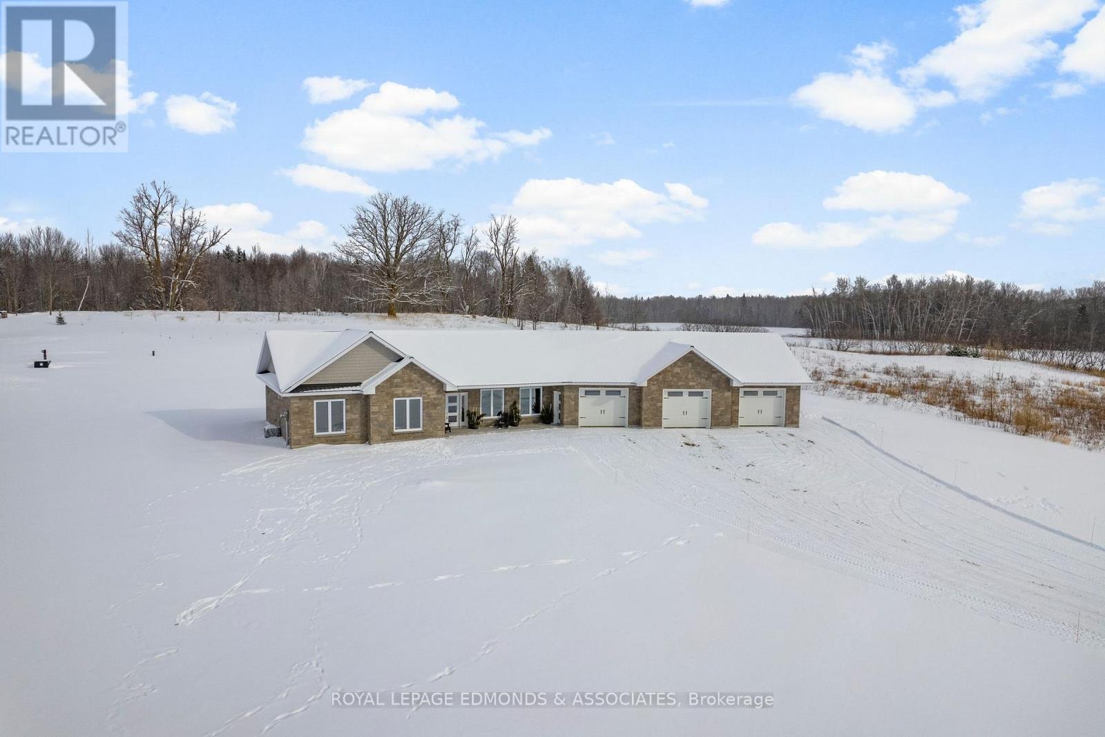 346 Foresters Falls Road