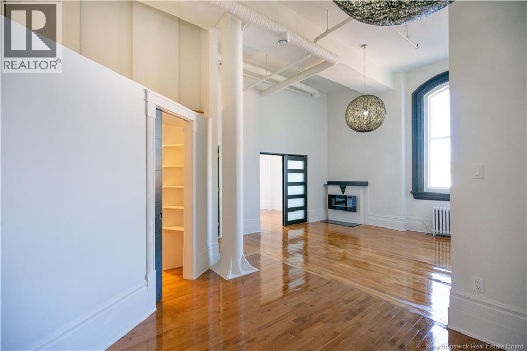 #302 115 Prince William Street - 19