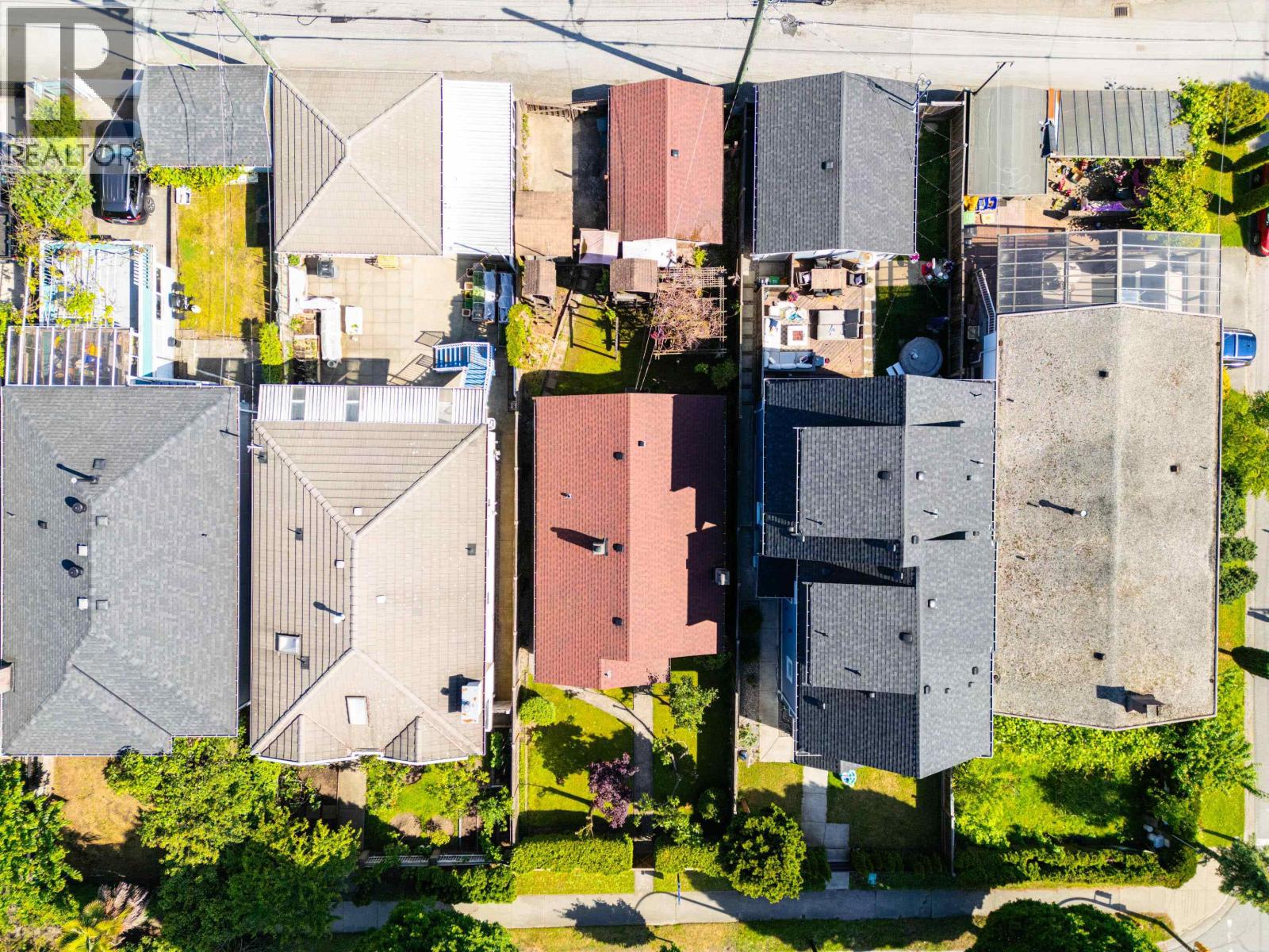 3089 E 1ST AVENUE, Vancouver