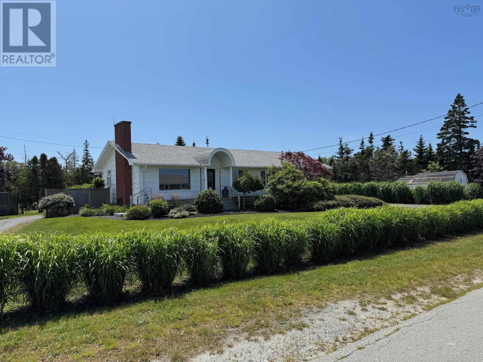 89 Pond Road - 2