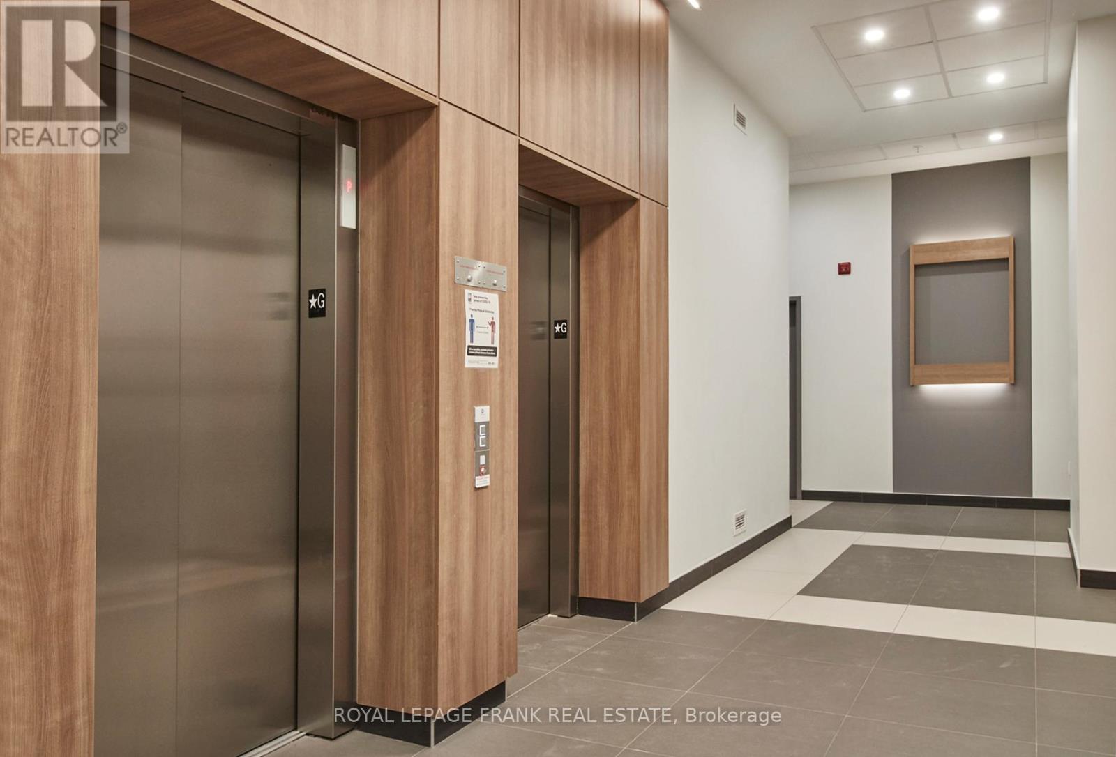 109 King Unit 201 photo 2