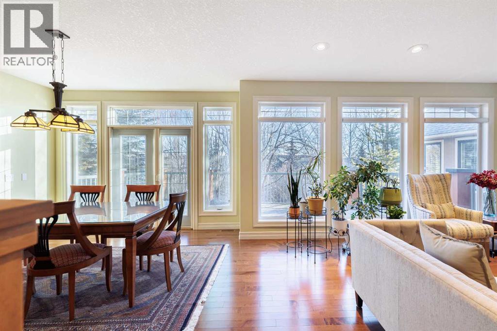 Single Family House for Sale in  Tusslewood Heights NW Tuscany Calgary 