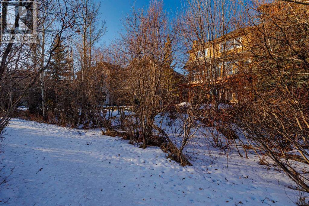Single Family House for Sale in  Tusslewood Heights NW Tuscany Calgary 