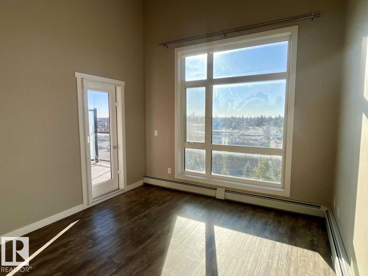 #407 12804 140 AV NW - 9