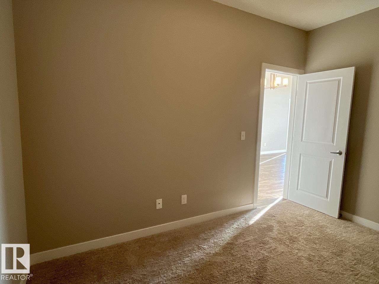 #407 12804 140 AV NW - 46