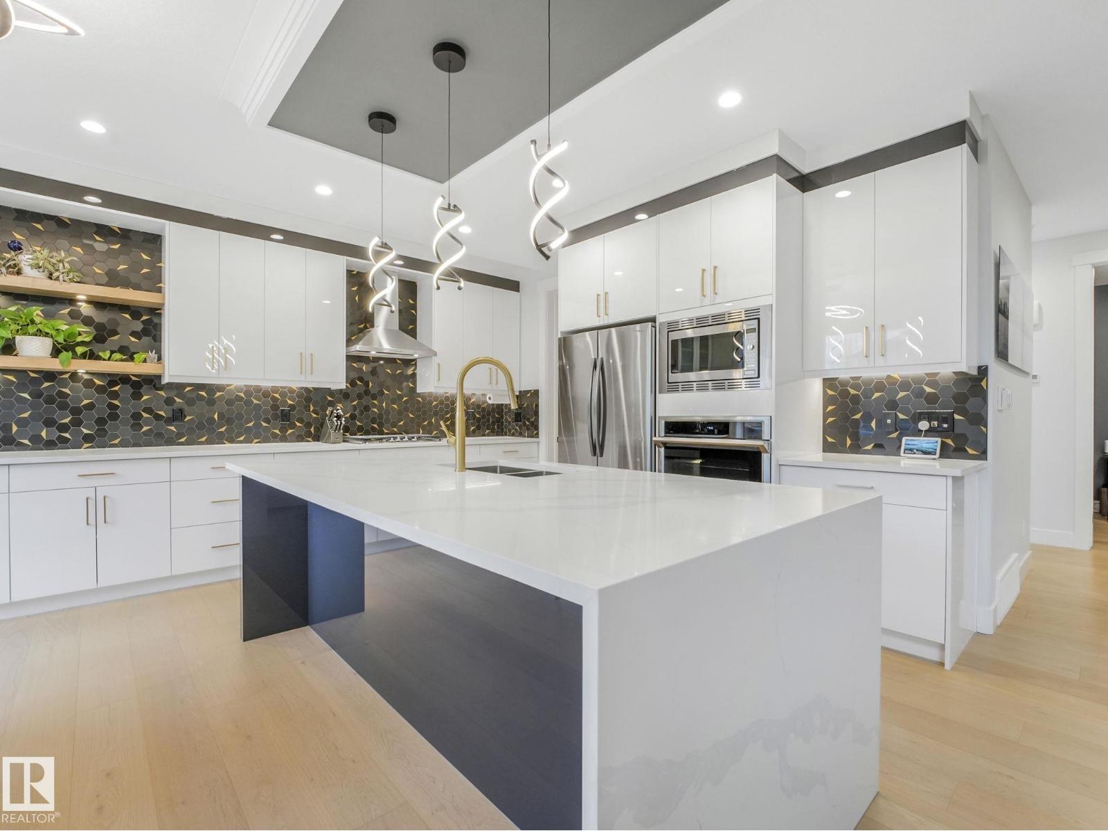 53 AUTUMNWOOD CR, Spruce Grove