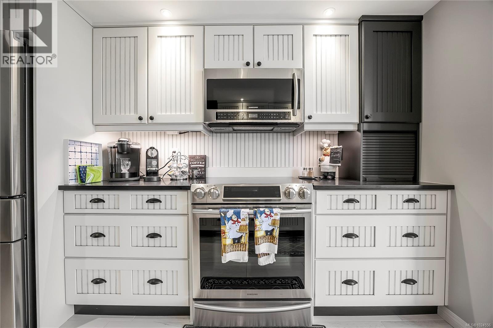 502 158 Promenade Dr, Nanaimo