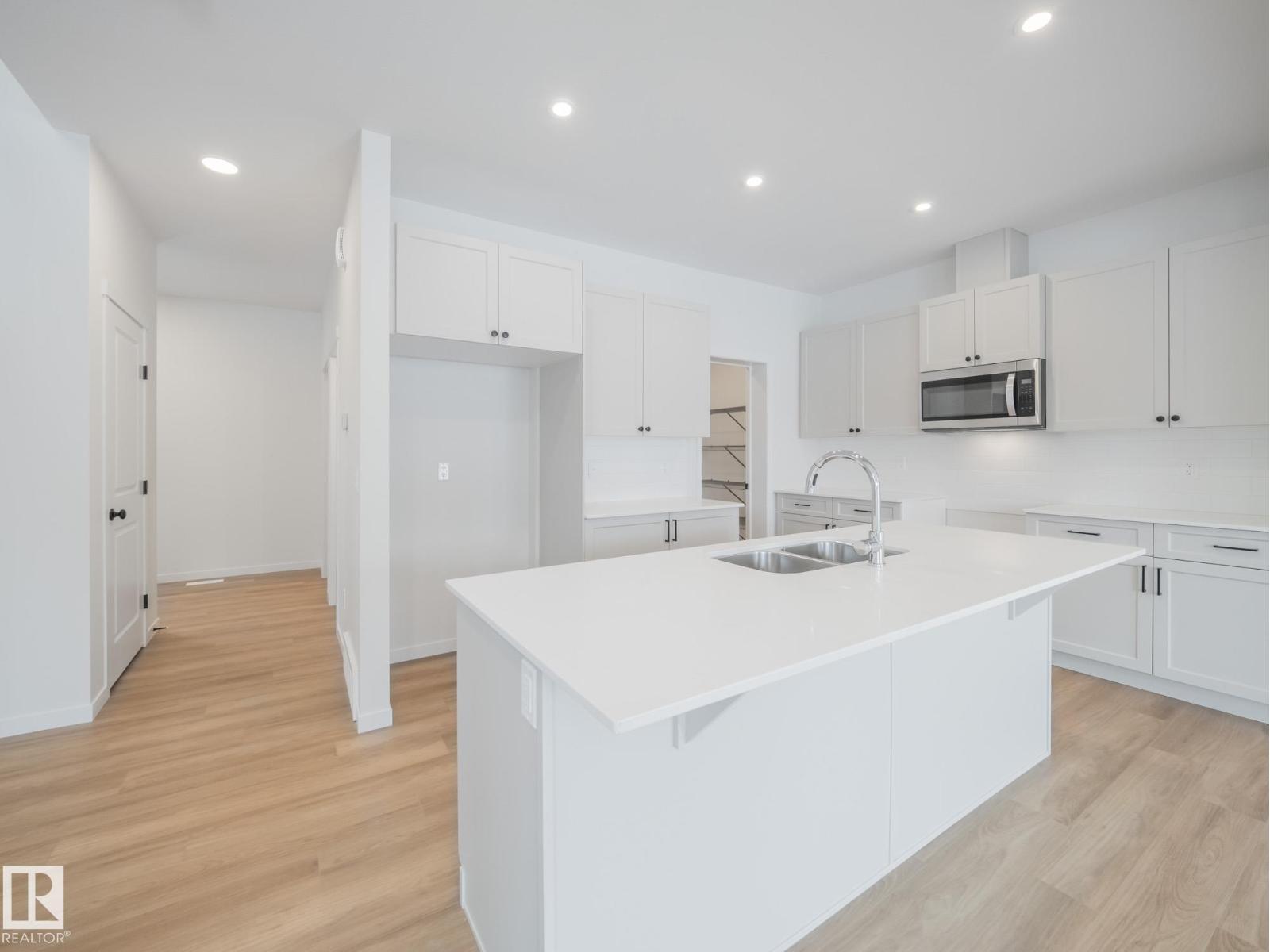 
          8724 224 Street NW
            <br/>
            <span>Edmonton</span>
            , 
            <span>AB</span>
             <span>T5T7Y5</span>
         - Photo 15