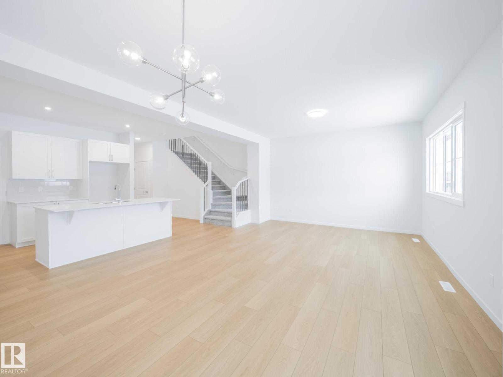 
          8731 224 Street NW
            <br/>
            <span>Edmonton</span>
            , 
            <span>AB</span>
             <span>T5T7Y5</span>
         - Photo 19