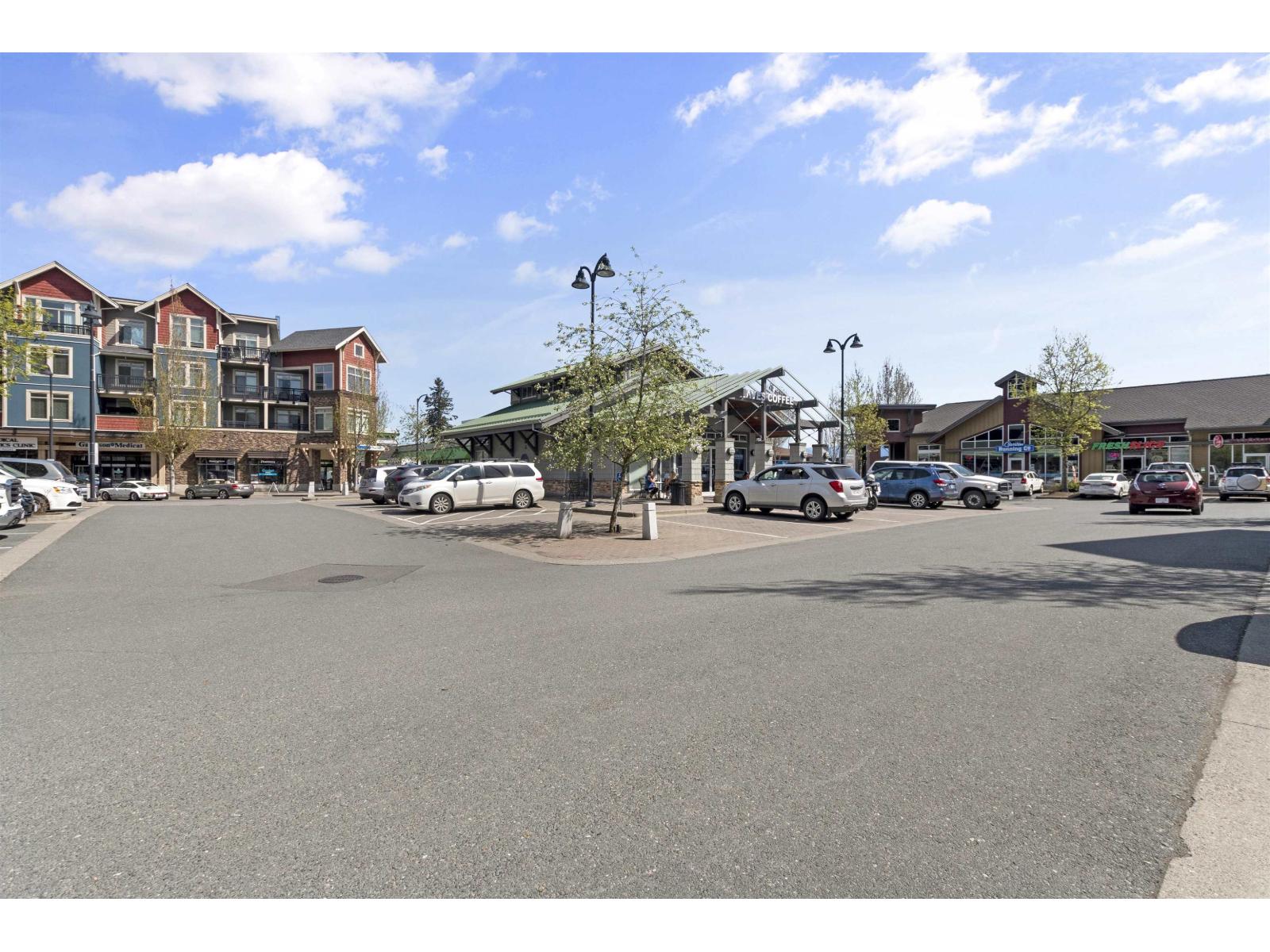 18 5915 VEDDER ROAD, Garrison Crossing, Chilliwack