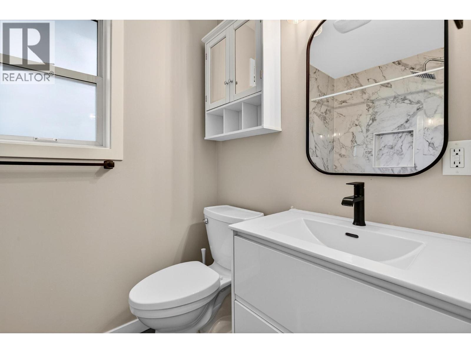  2848 Lower Glenrosa Road, West Kelowna