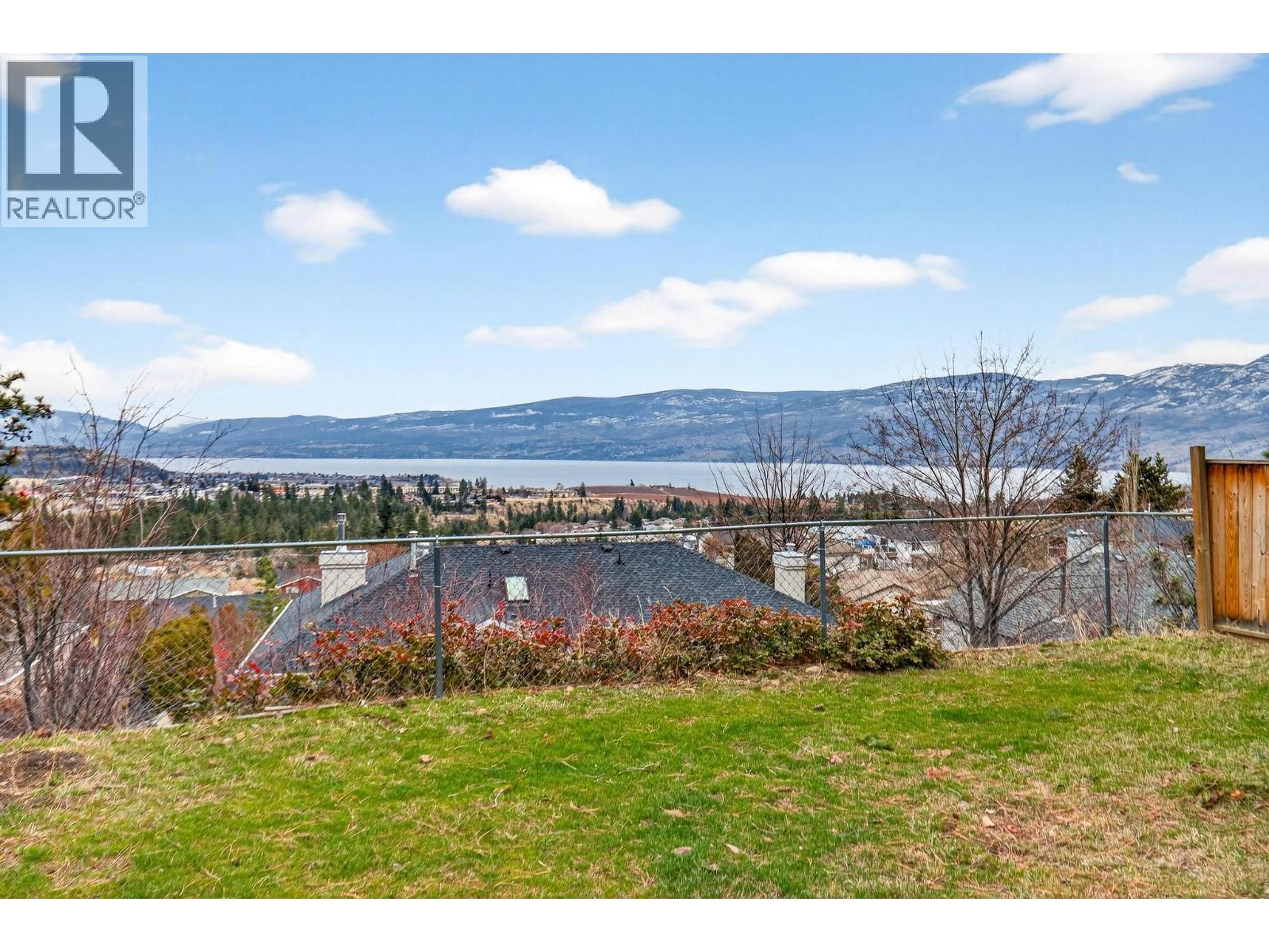 2848 Lower Glenrosa Road, West Kelowna