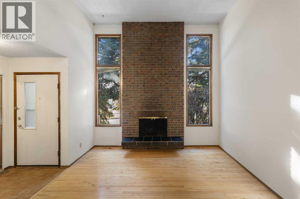 Single Family House 5 Level for Sale in   Dalhousie Drive Dalhousie Calgary 