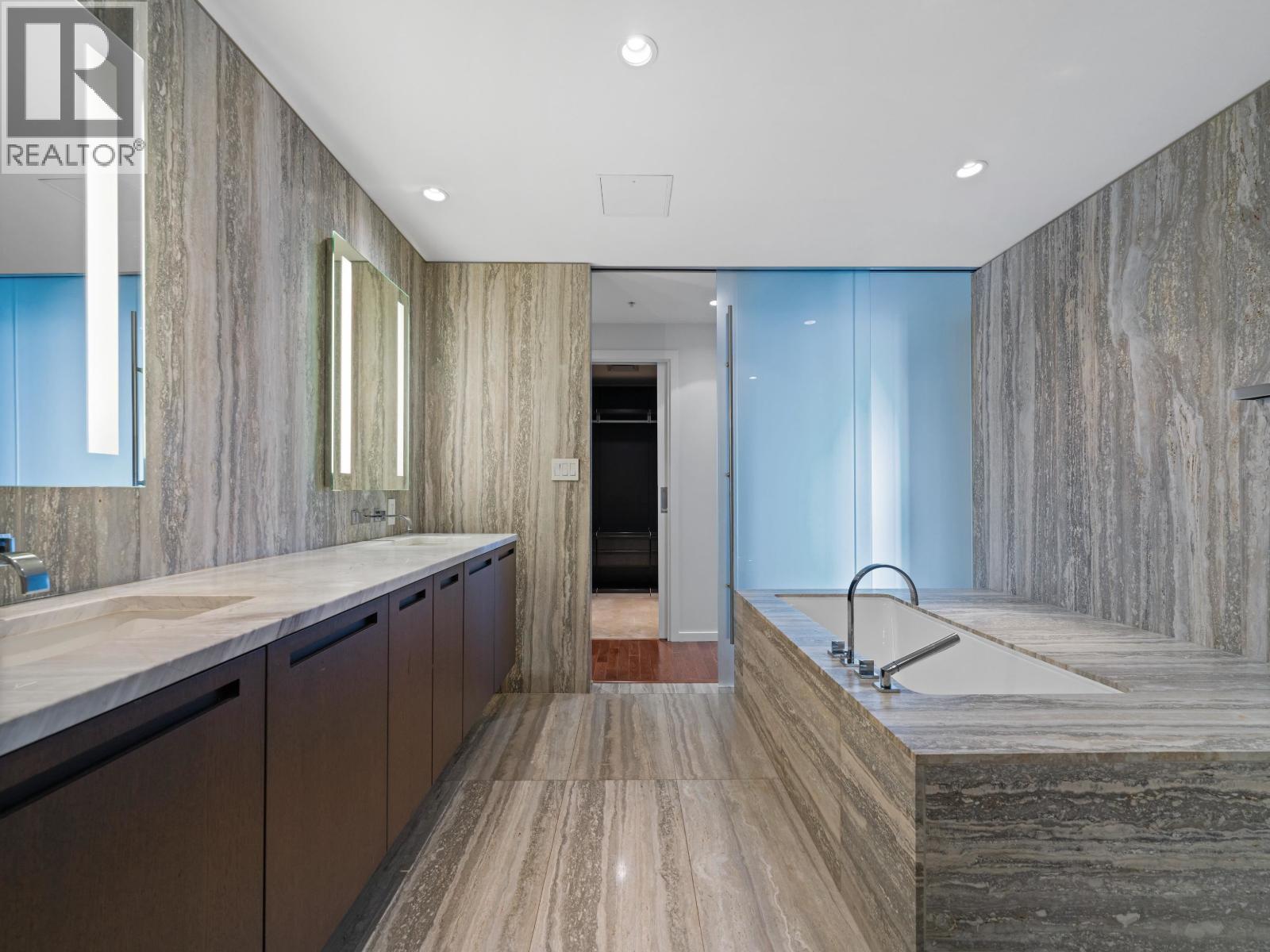 2701 1011 W CORDOVA STREET, Vancouver