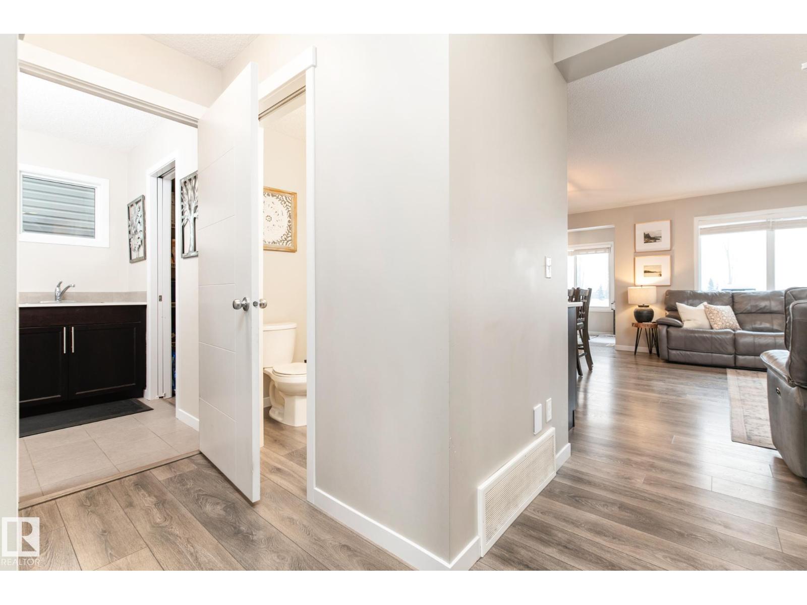 82 SPRUCE RIDGE DR, Spruce Grove