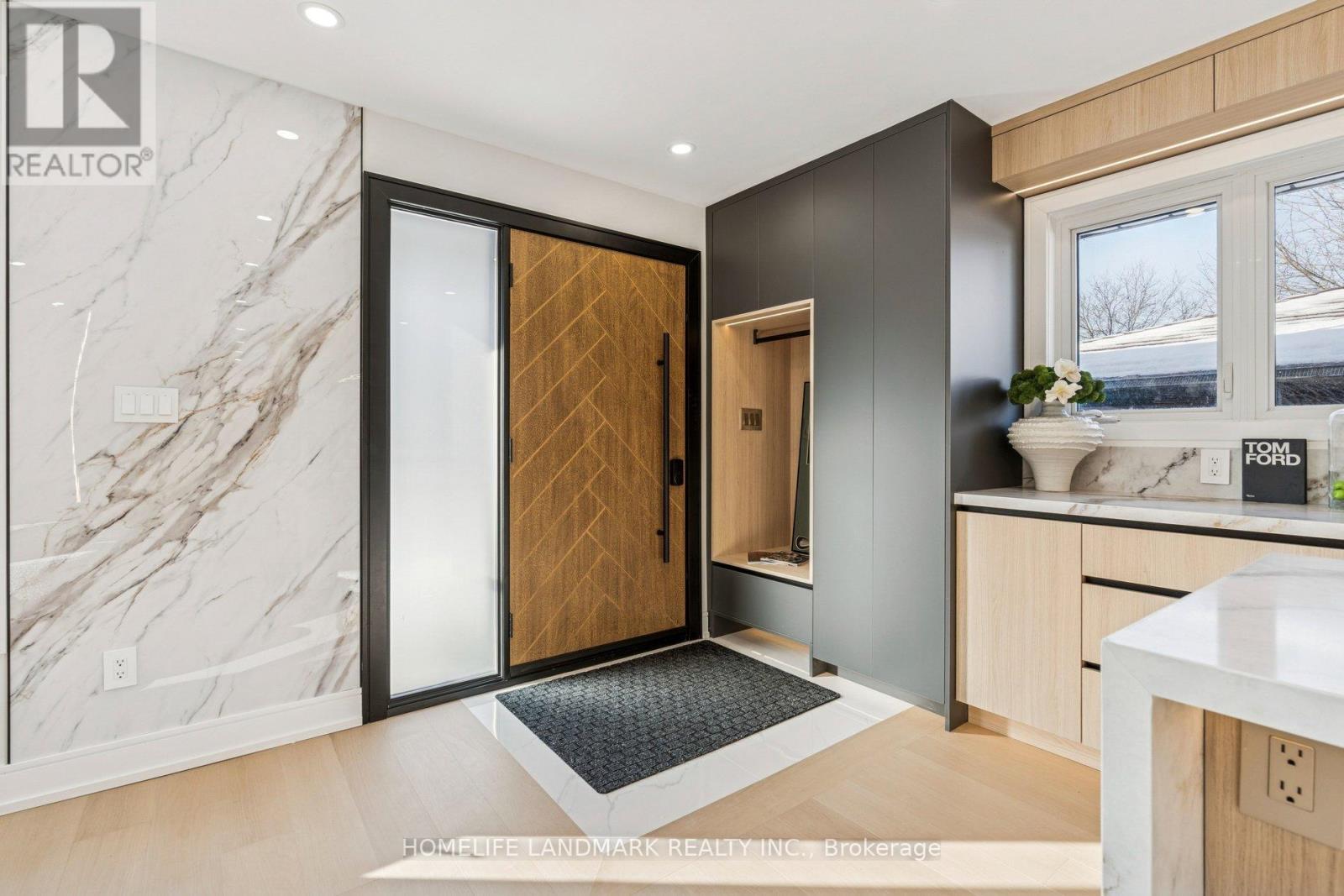 77 PEACE DRIVE - Photo 4 of 39, Toronto (Woburn), Ontario