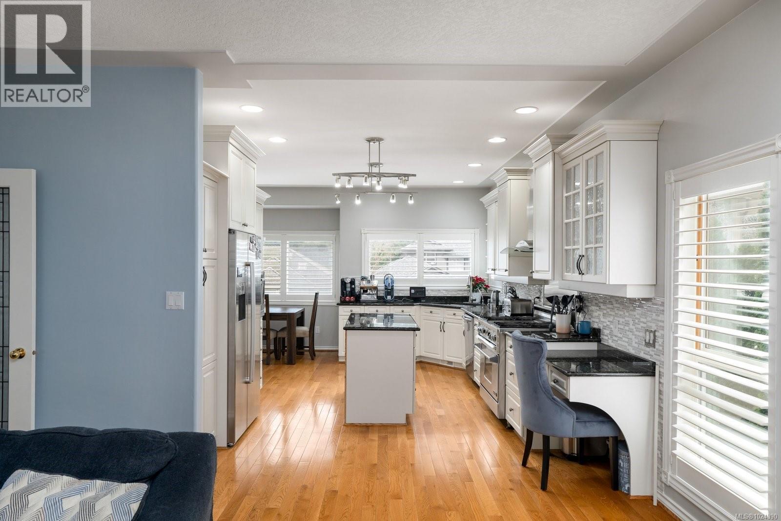  4652 Boulderwood Drive, Saanich