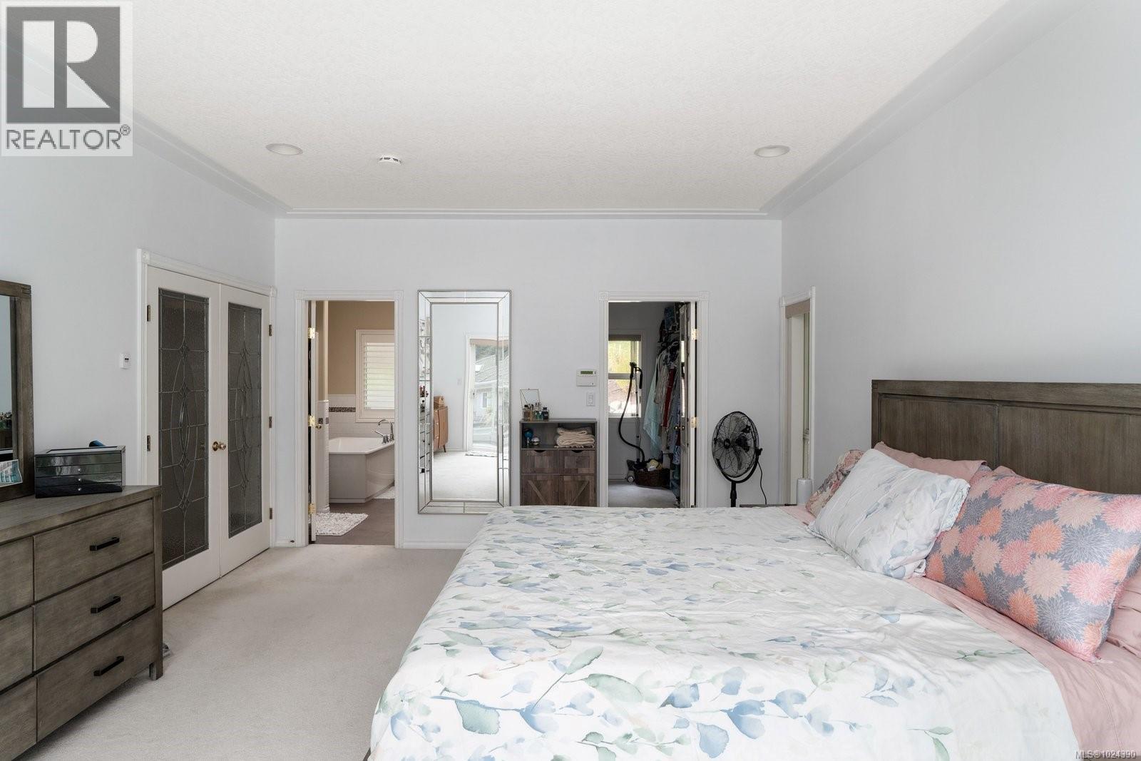  4652 Boulderwood Drive, Saanich