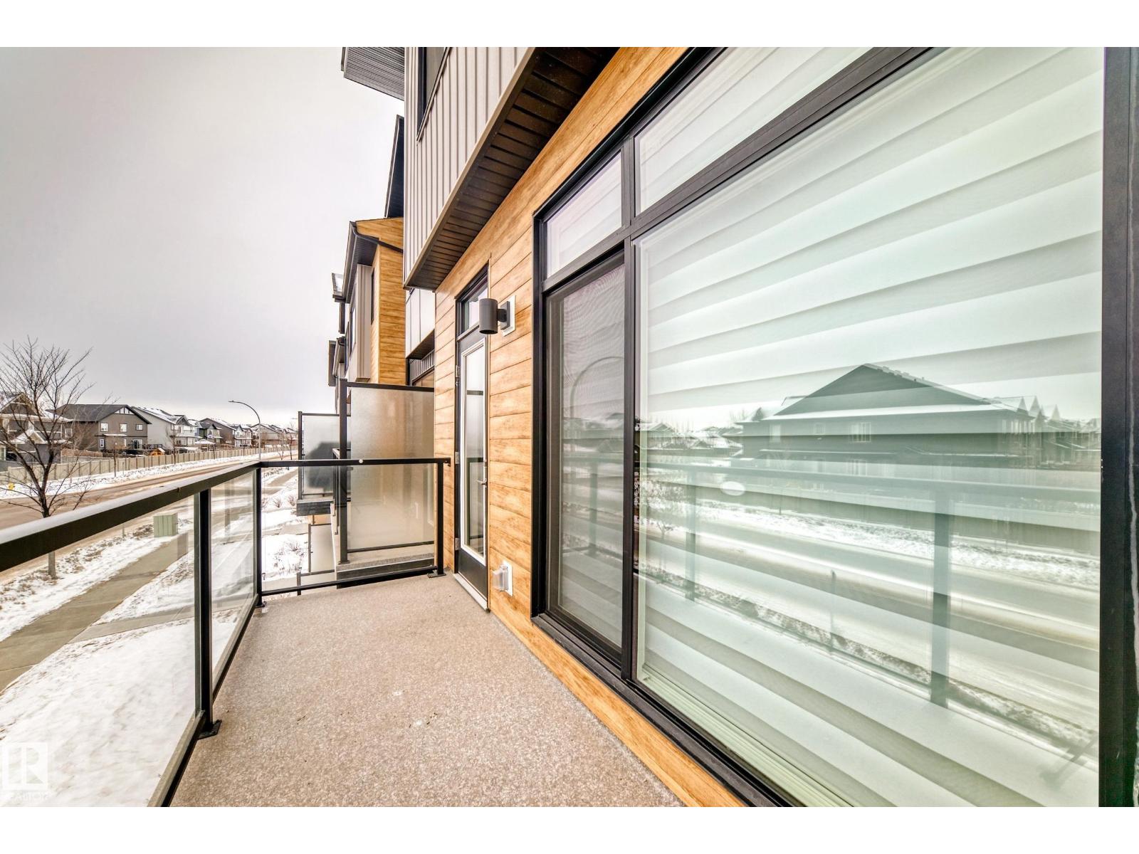 #30 50 EBONY BV, Sherwood Park